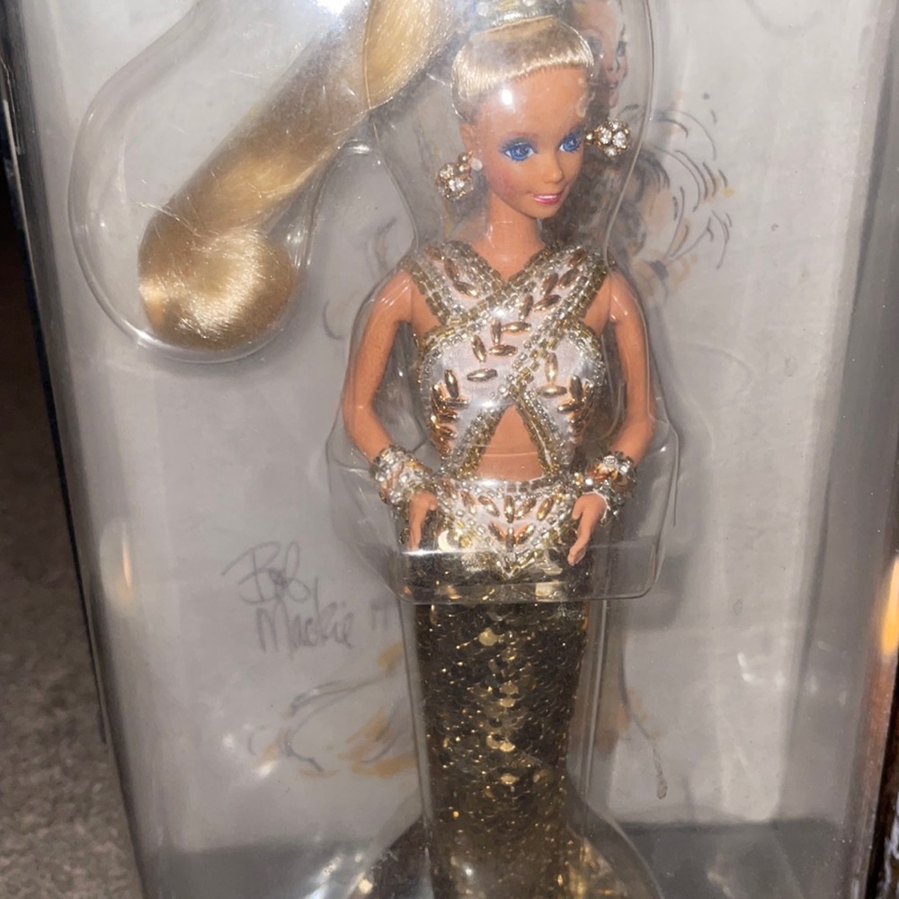 Bob mackie 1990 Barbie doll